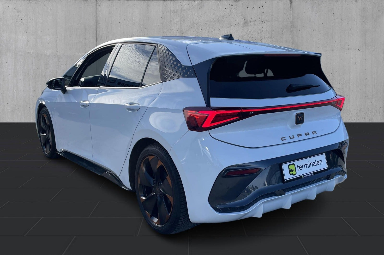 Hvid Cupra Born fra 2022