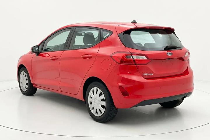 Rød Ford Fiesta fra 2019