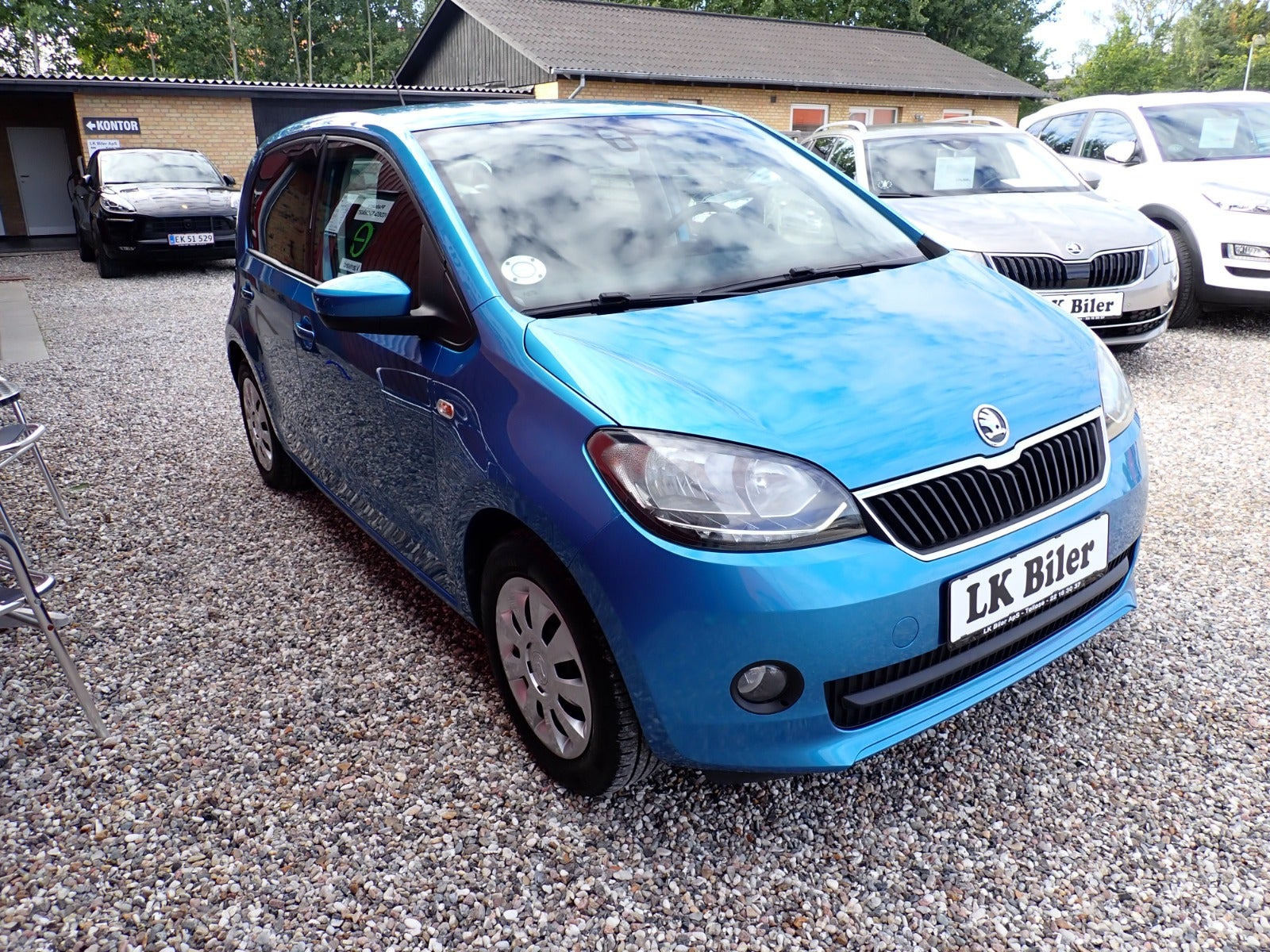 Blå Skoda Citigo fra 2017