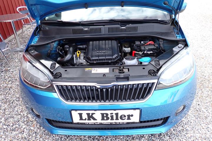 Blå Skoda Citigo fra 2017
