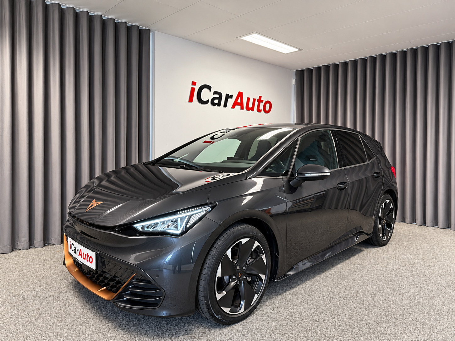 Cupra Born 77 e-Boost Dinamica Pack High