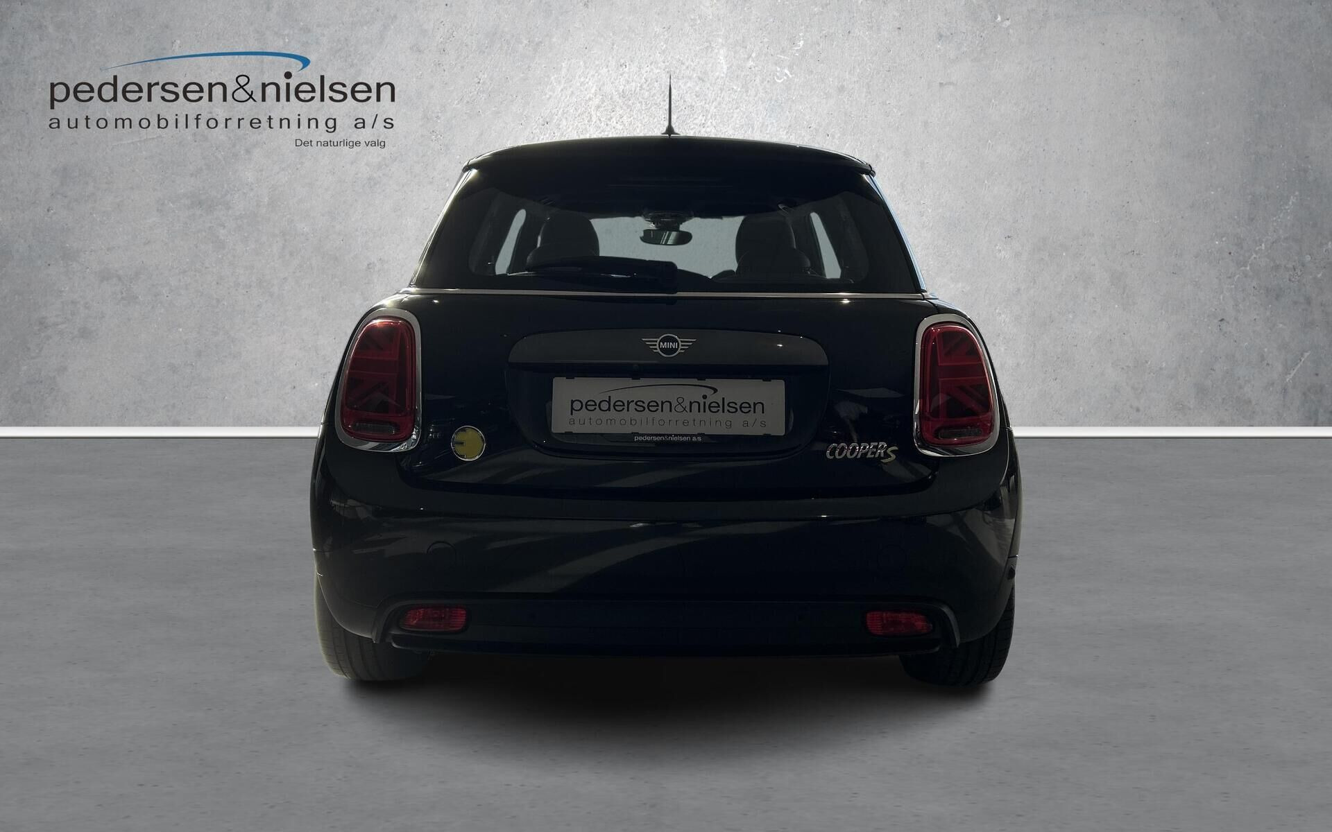 Sort Mini Cooper fra 2020