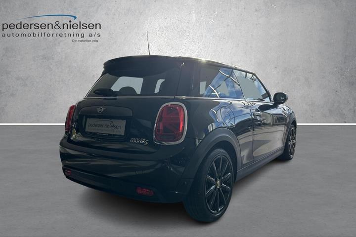 Sort Mini Cooper fra 2020