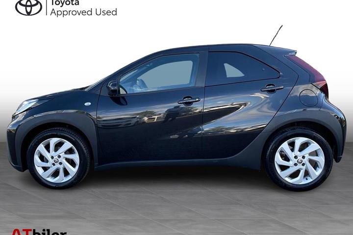Sort Toyota Aygo X fra 2025