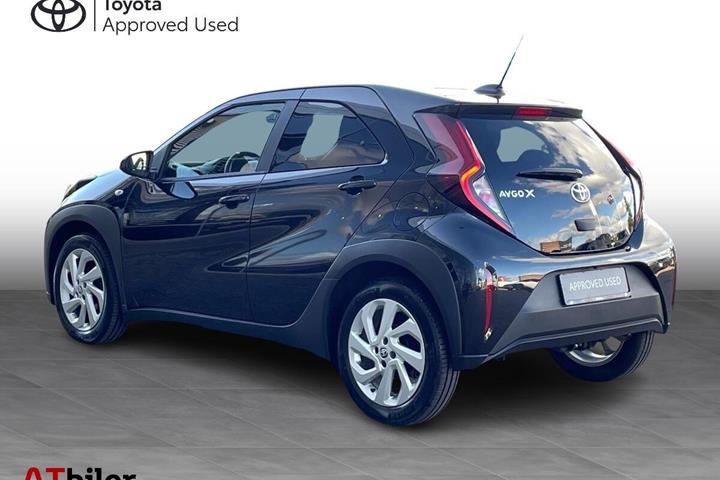 Sort Toyota Aygo X fra 2025