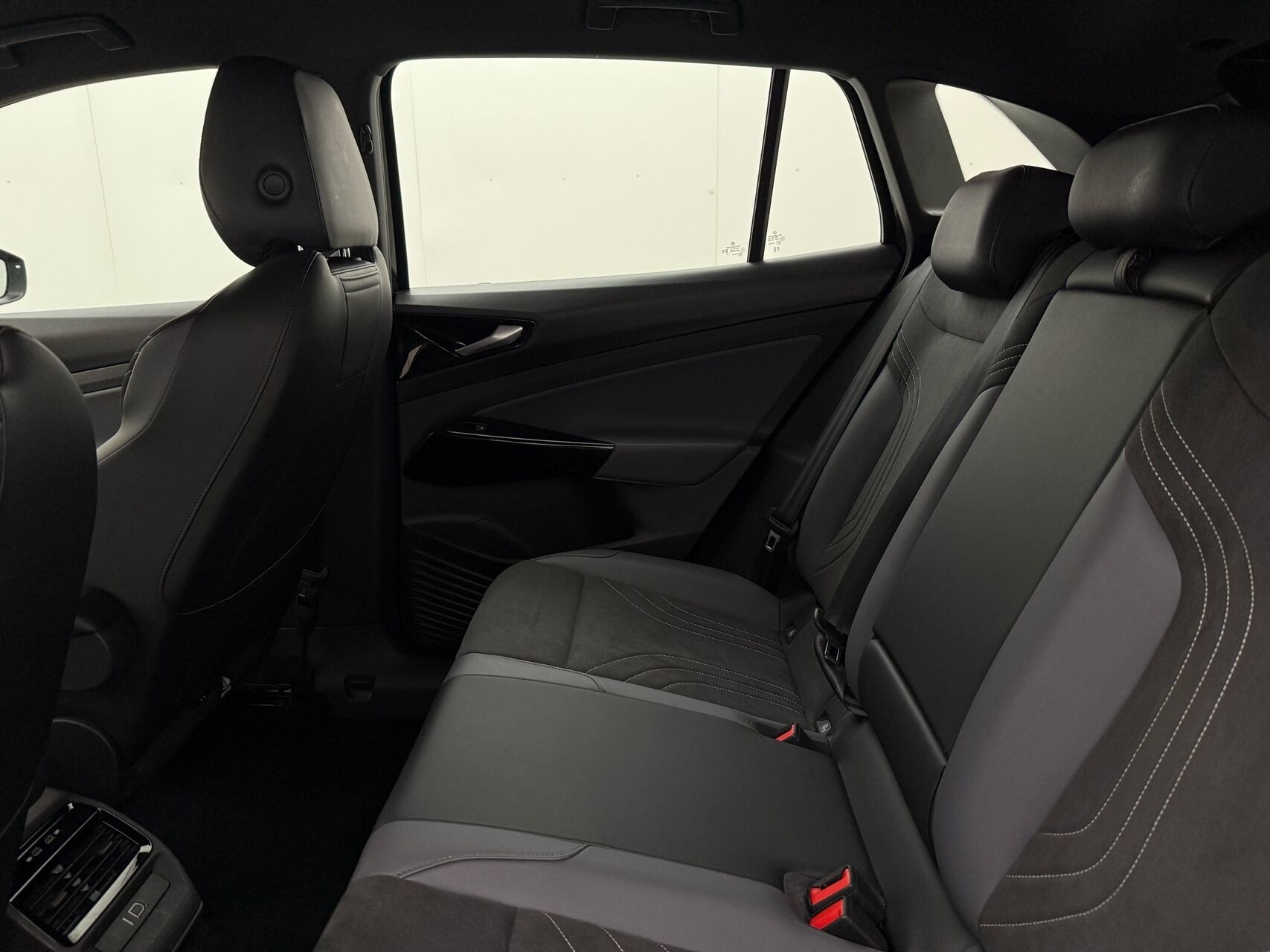 Sort VW ID.4 fra 2023