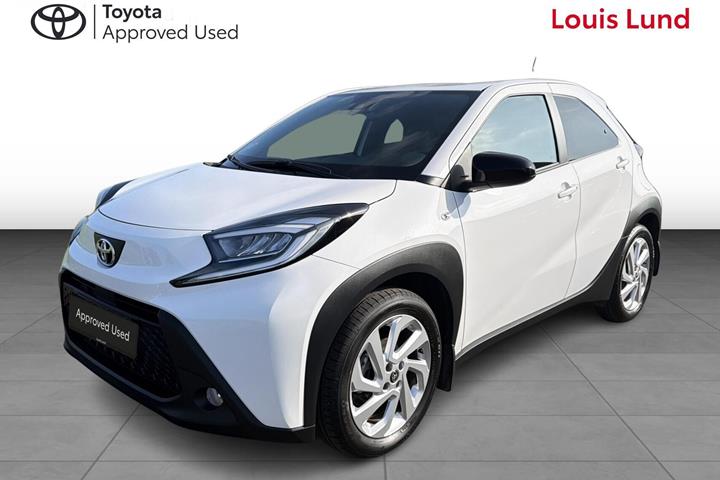 Hvid Toyota Aygo X fra 2025