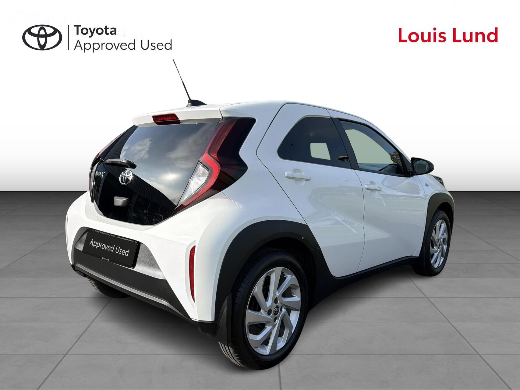 Hvid Toyota Aygo X fra 2025