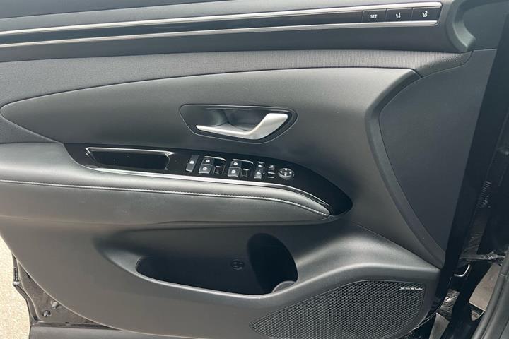 Sort Hyundai Tucson fra 2023