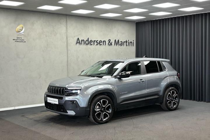 Grå Jeep Avenger fra 2025