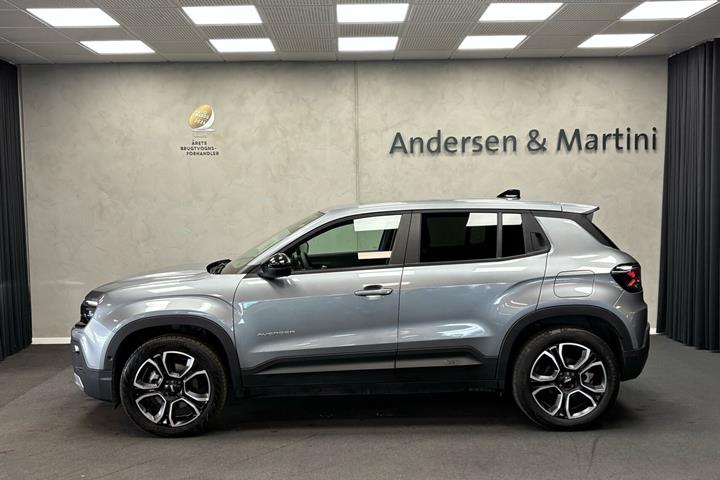 Grå Jeep Avenger fra 2025
