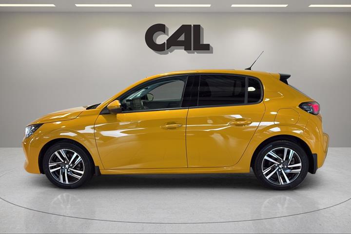 Gul Peugeot 208 fra 2020
