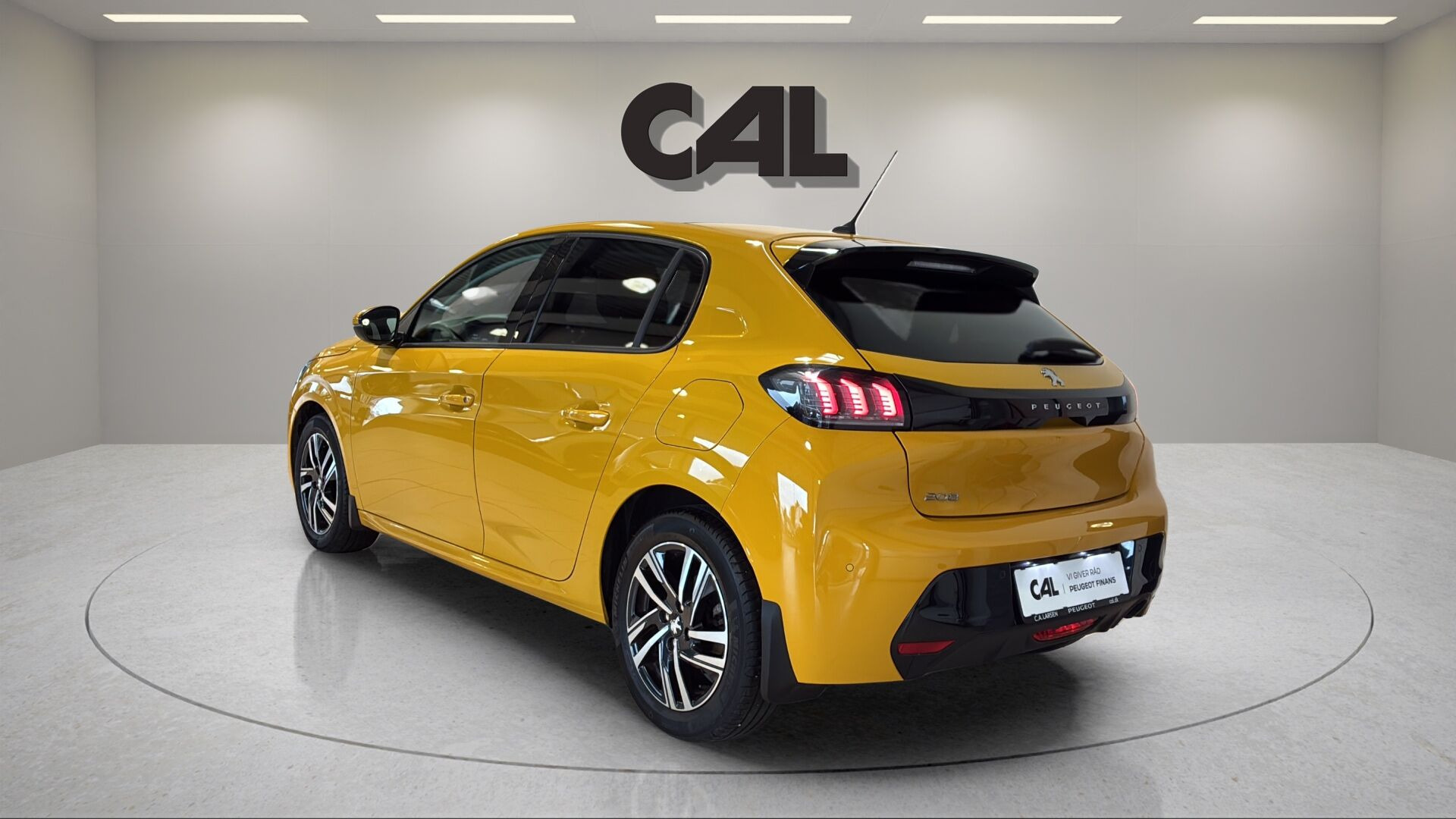 Gul Peugeot 208 fra 2020