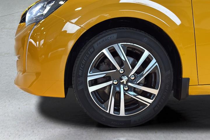 Gul Peugeot 208 fra 2020
