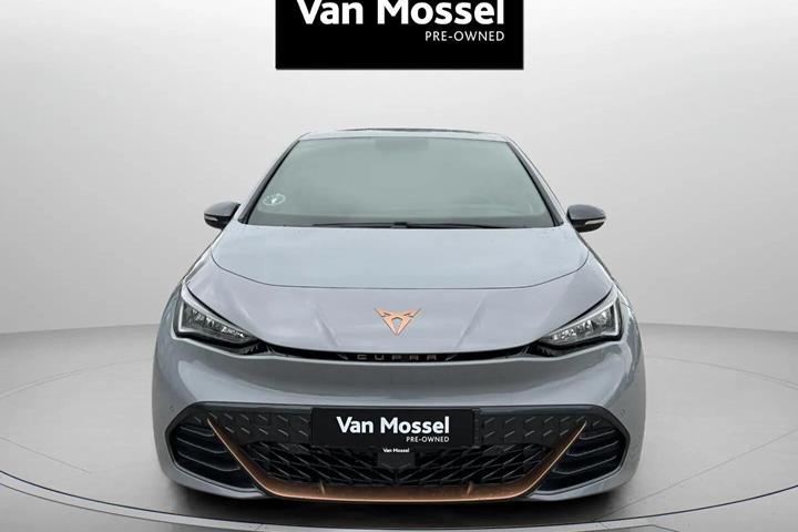 Grå Cupra Born fra 2023
