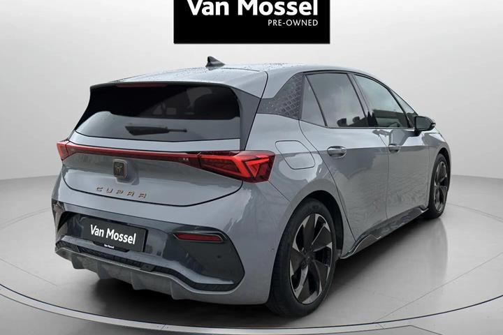 Grå Cupra Born fra 2023