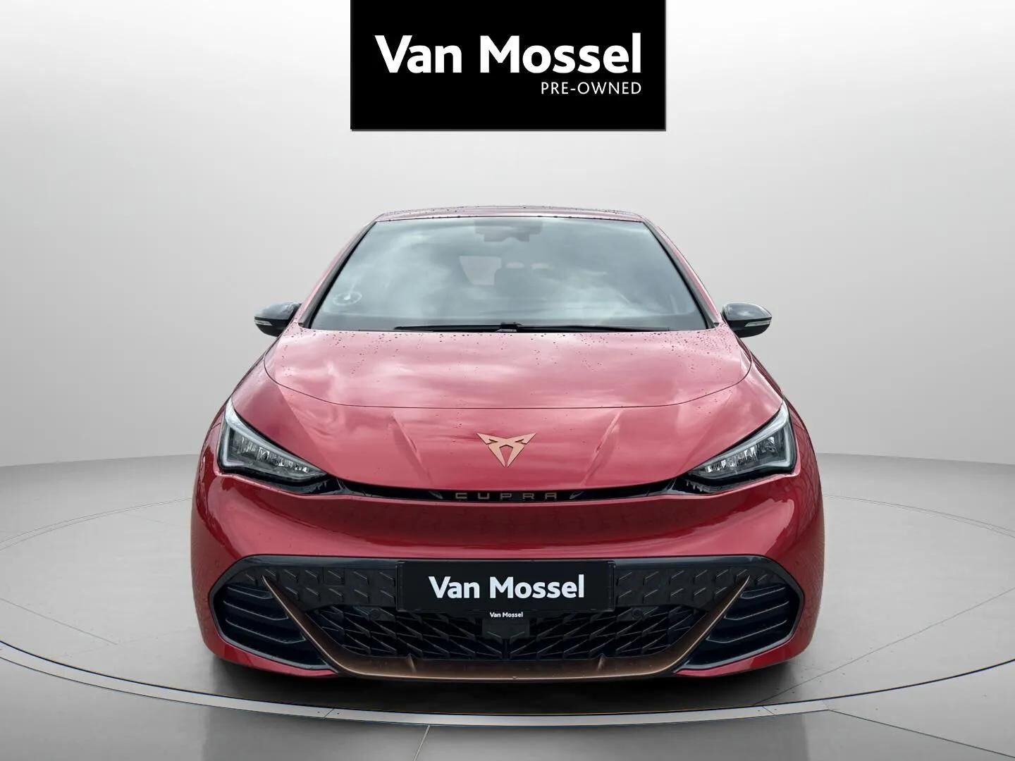 Rød Cupra Born fra 2023