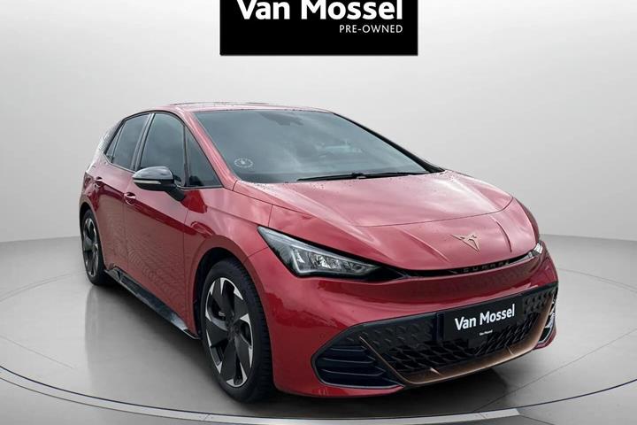 Rød Cupra Born fra 2023