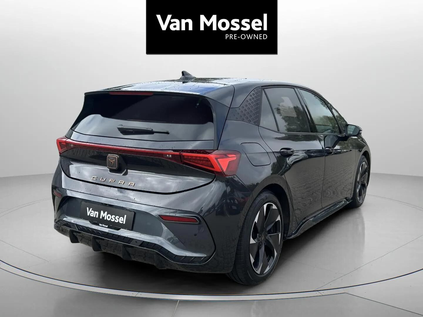 Sort Cupra Born fra 2024