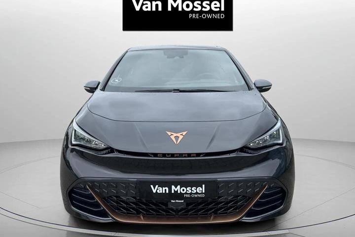Grå Cupra Born fra 2024