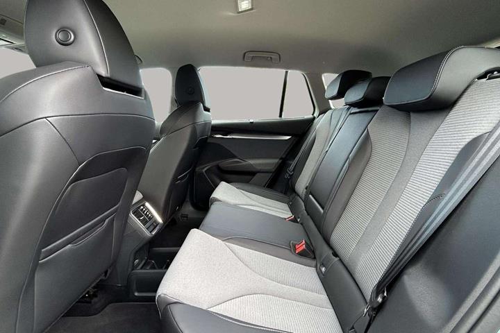 undefined Skoda Enyaq fra 2023