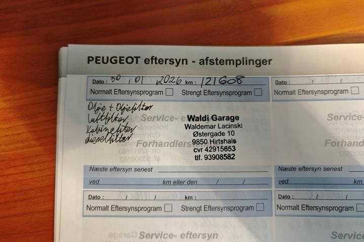 undefined Peugeot 208 fra 2016