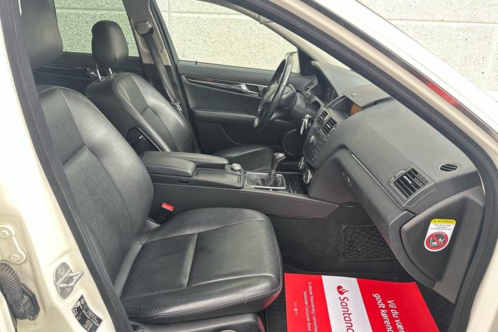 undefined Mercedes C200 fra 2009