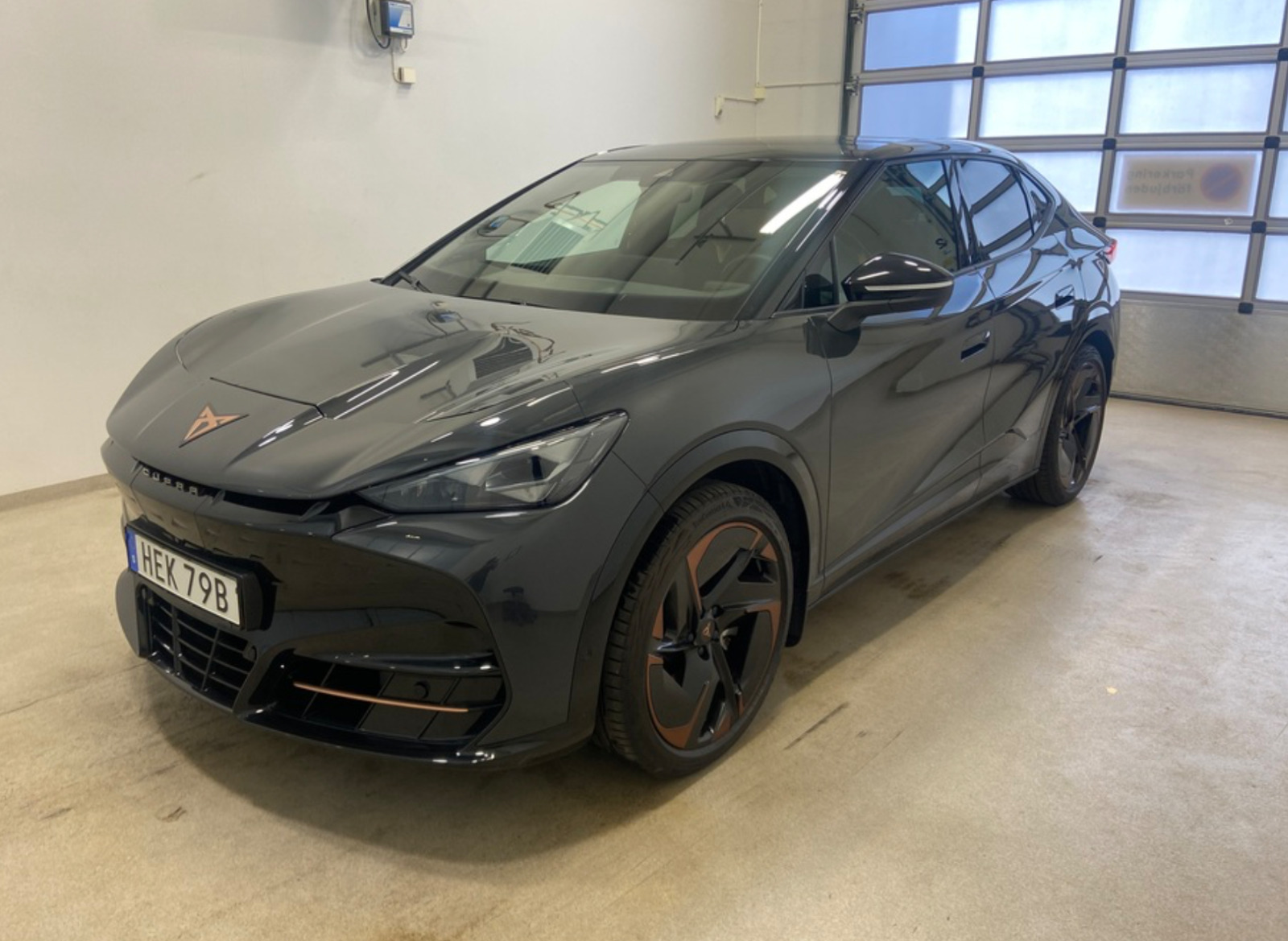 Cupra Tavascan 77 VZ Adrenaline