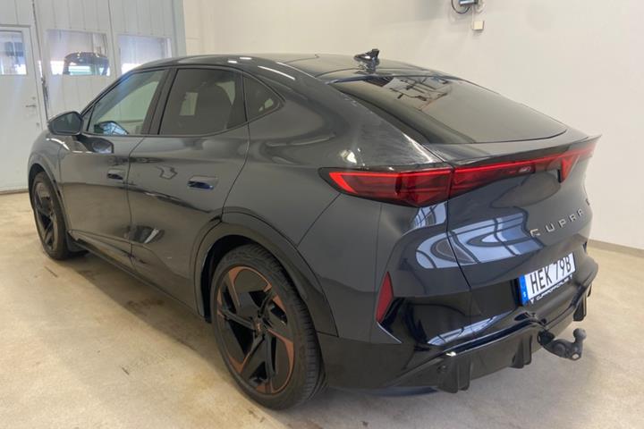 Grå Cupra Tavascan fra 2024