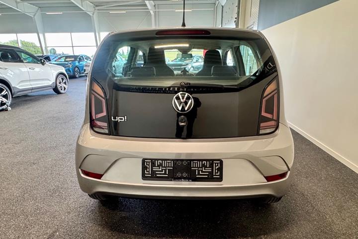 Grå VW UP! fra 2022