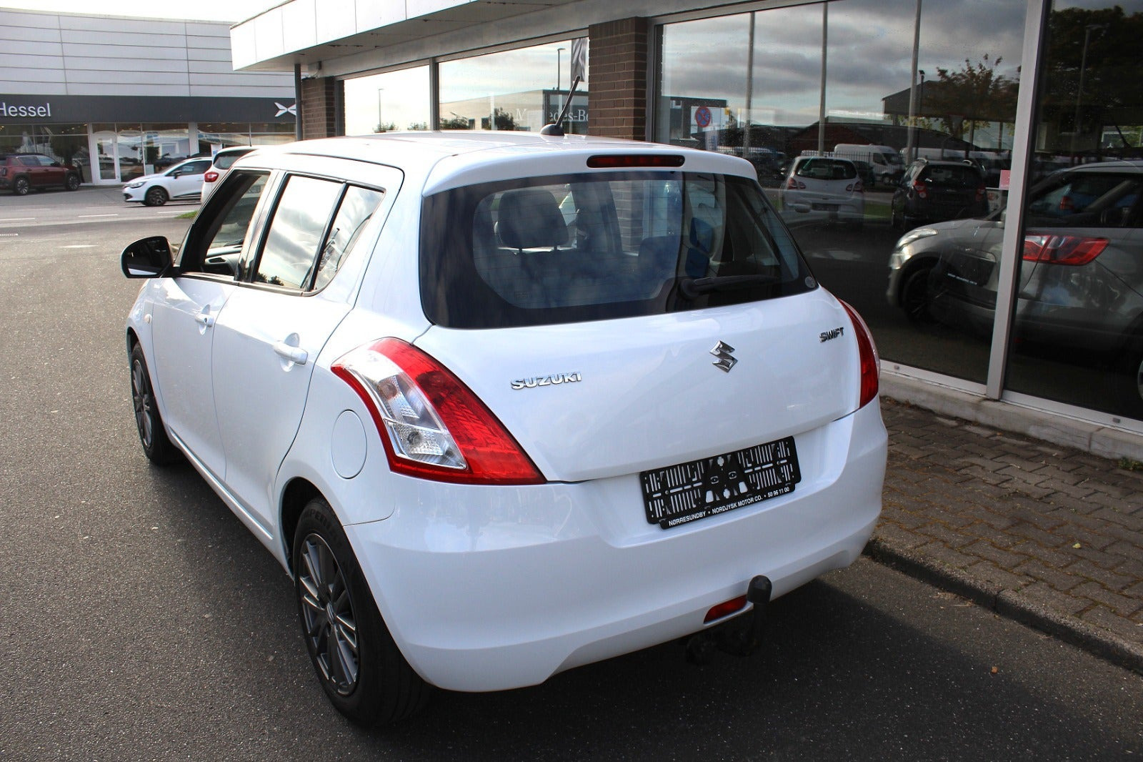 Hvid Suzuki Swift fra 2014
