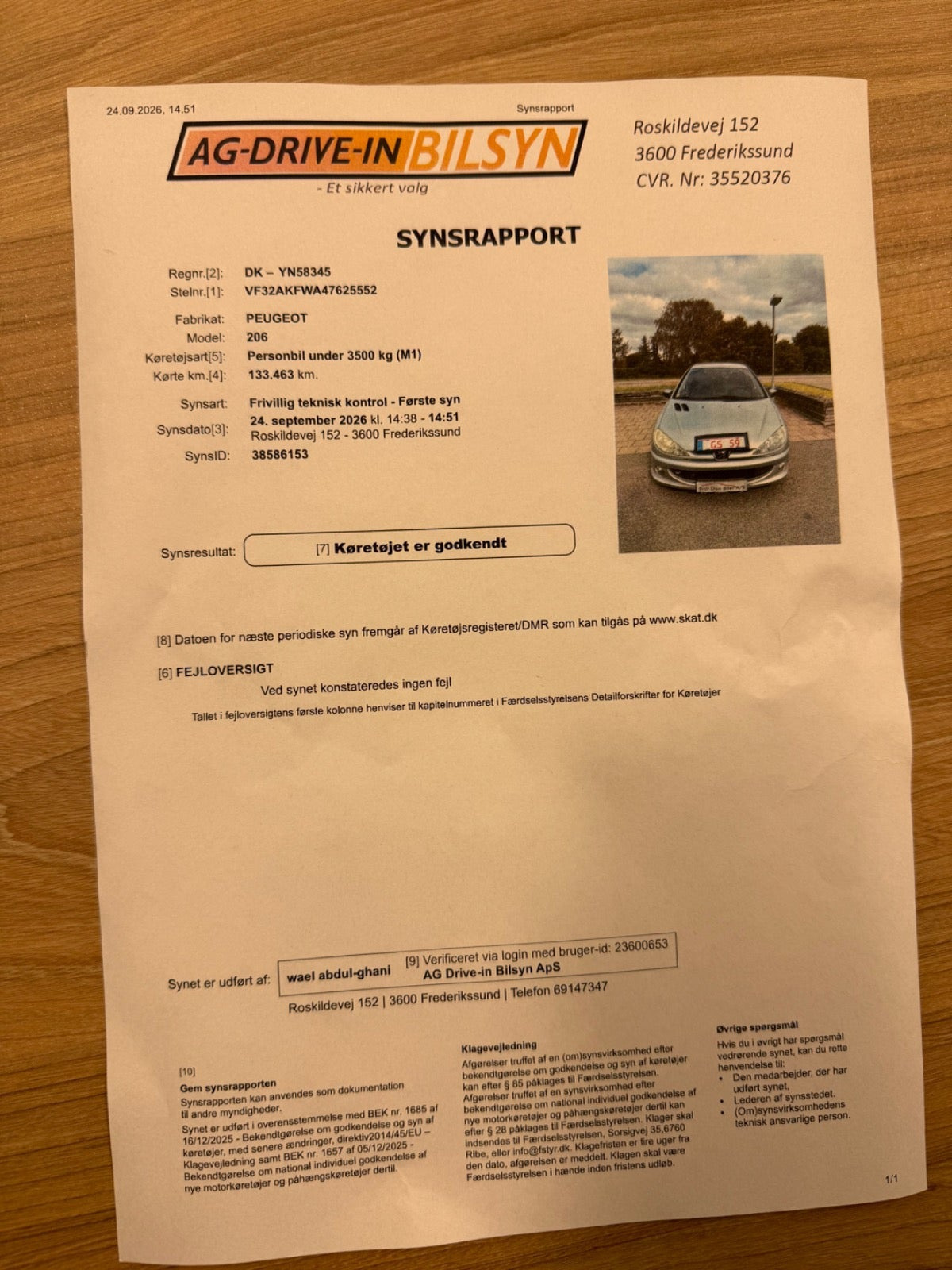 Sølv Peugeot 206 fra 2007