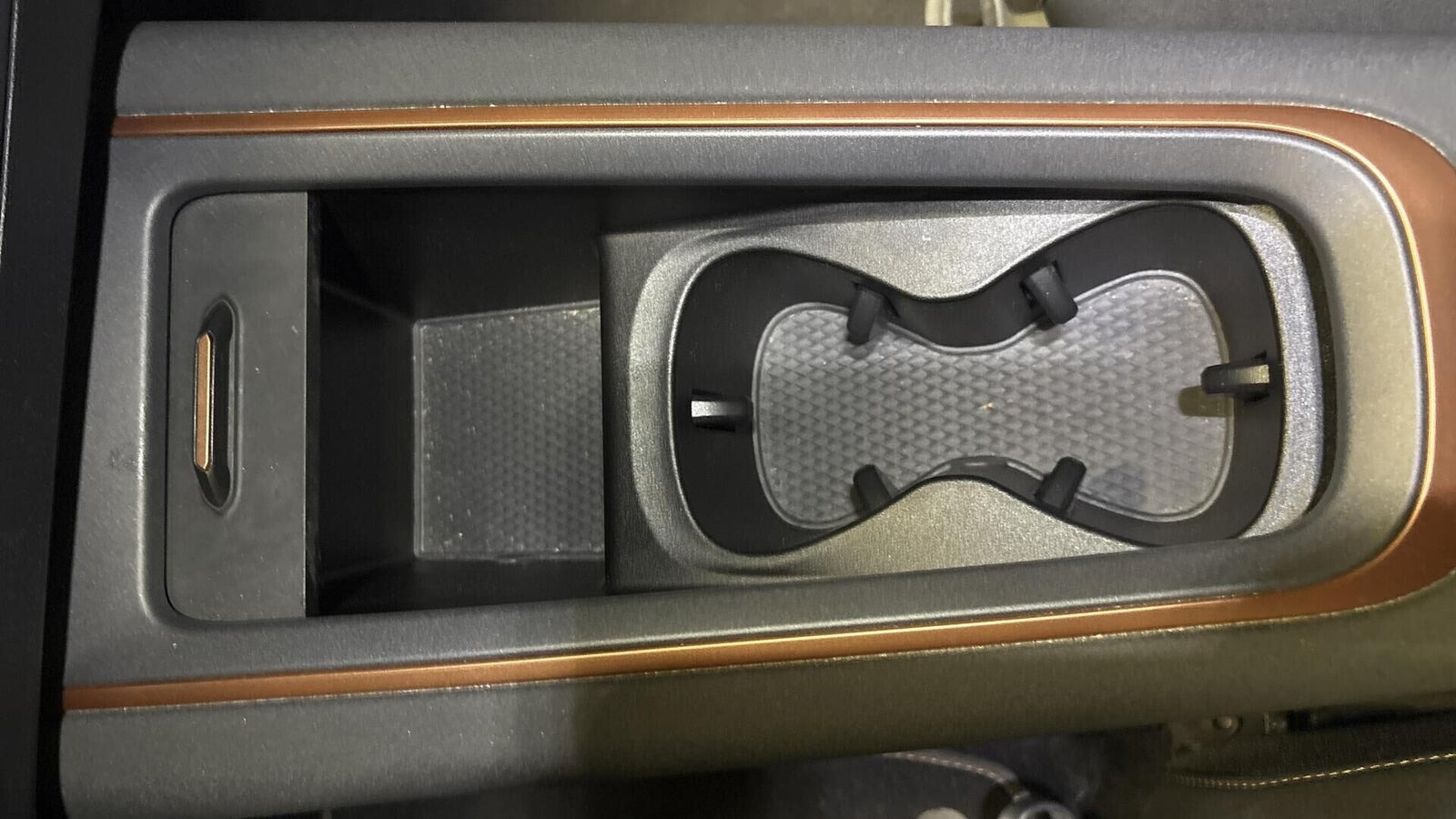 Hvid Cupra Born fra 2023