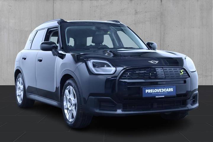 Sort Mini Countryman SE fra 2024