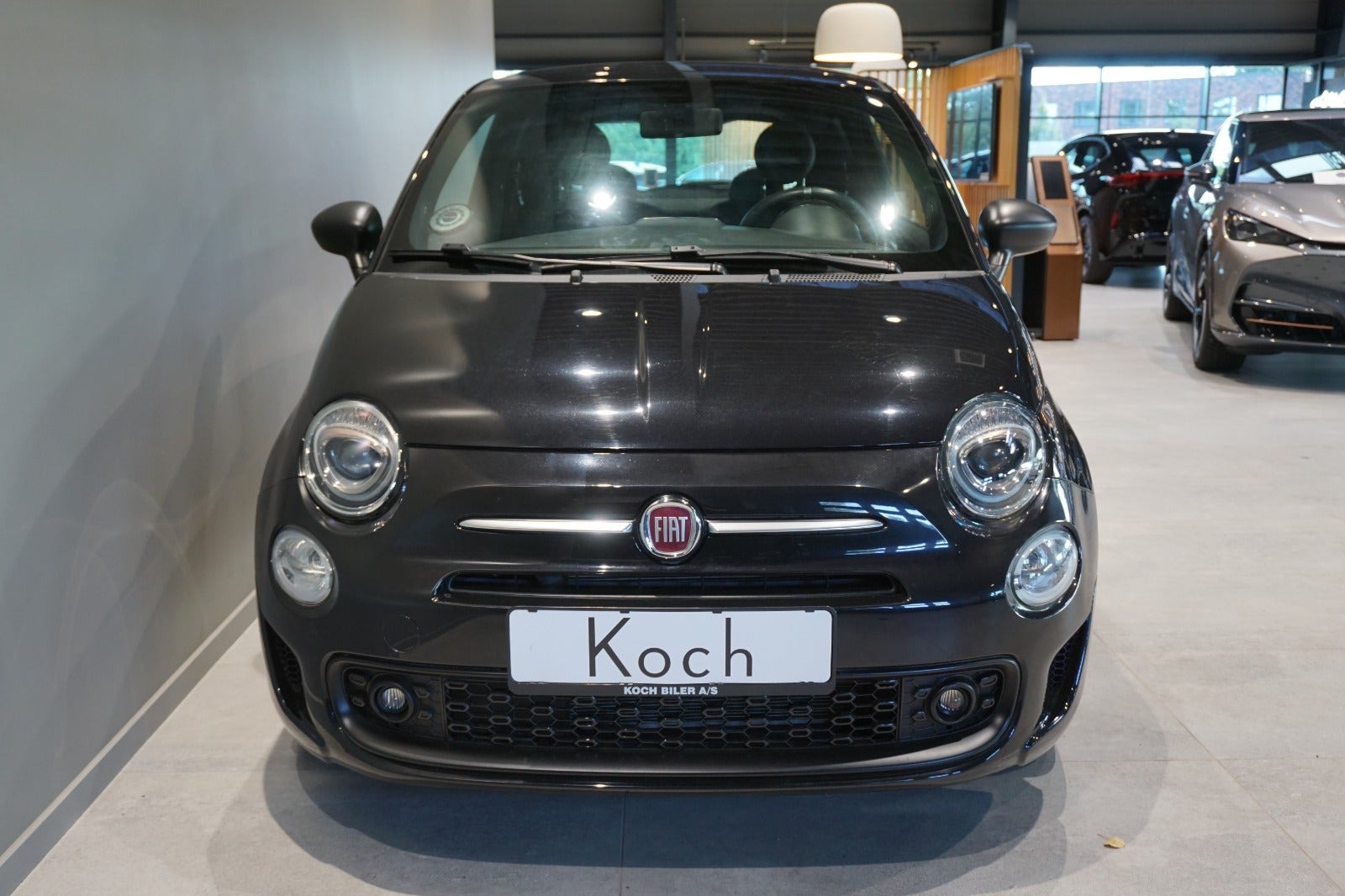 Sort Fiat 500 fra 2021