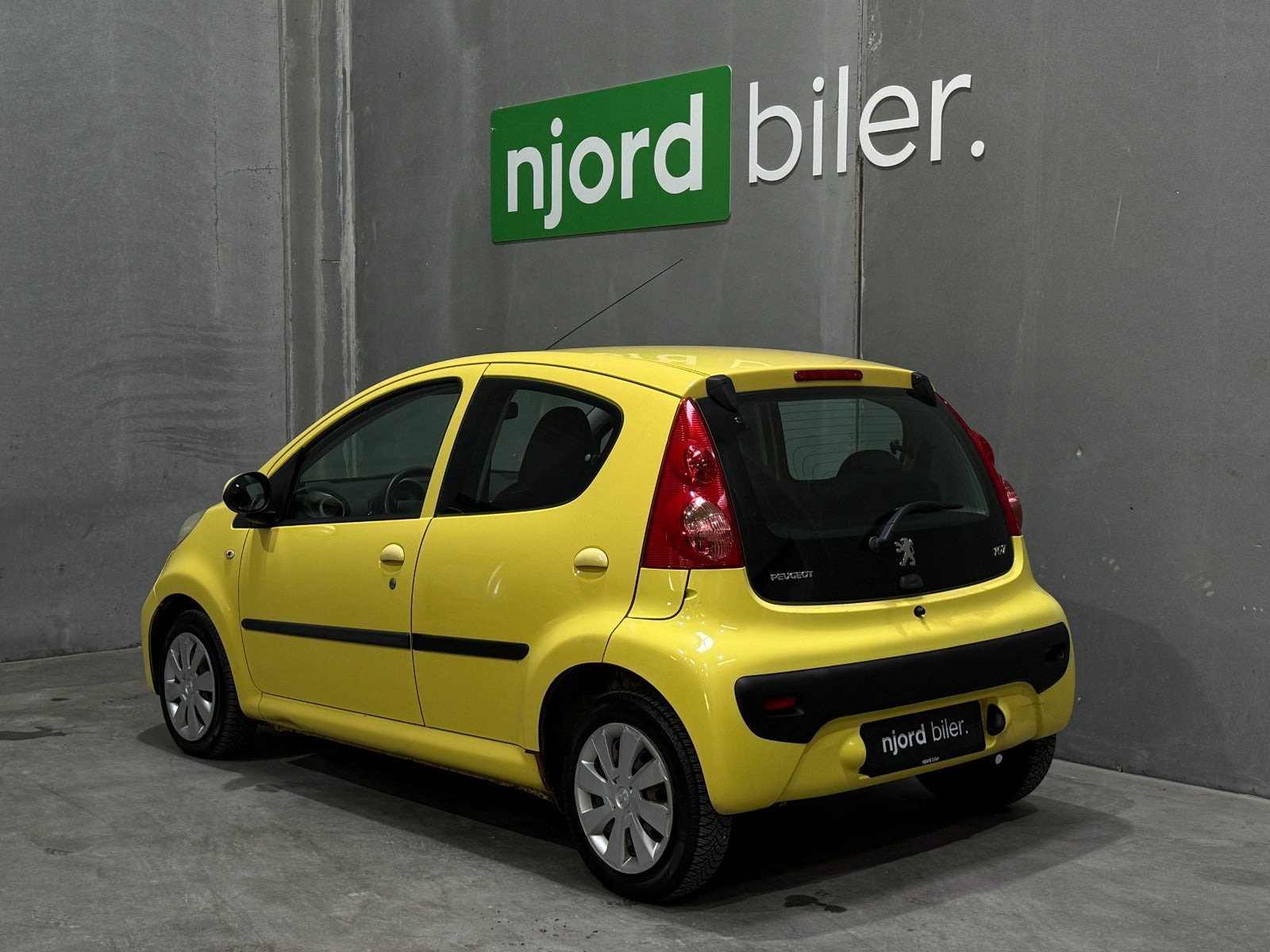undefined Peugeot 107 fra 2009