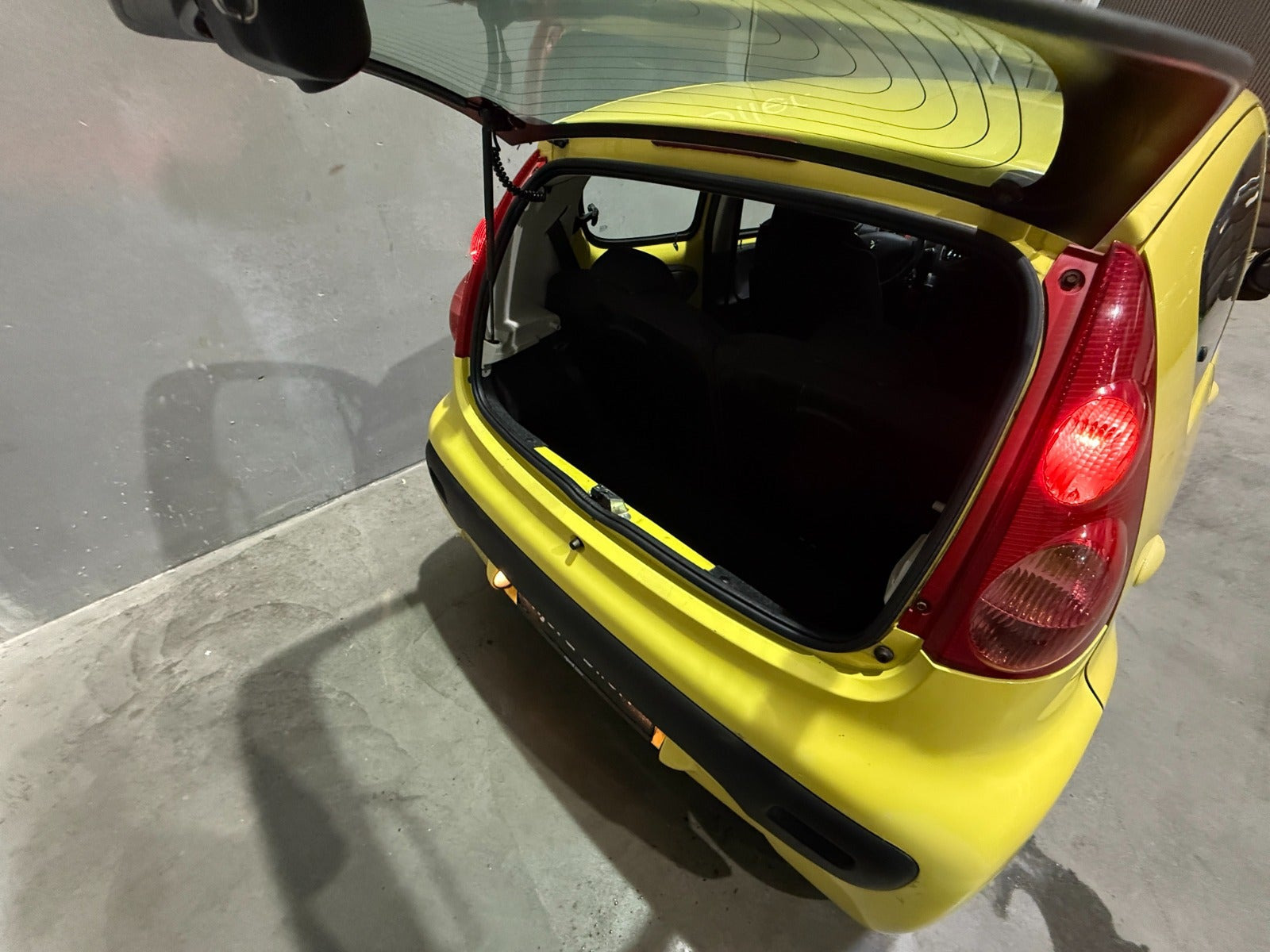 undefined Peugeot 107 fra 2009