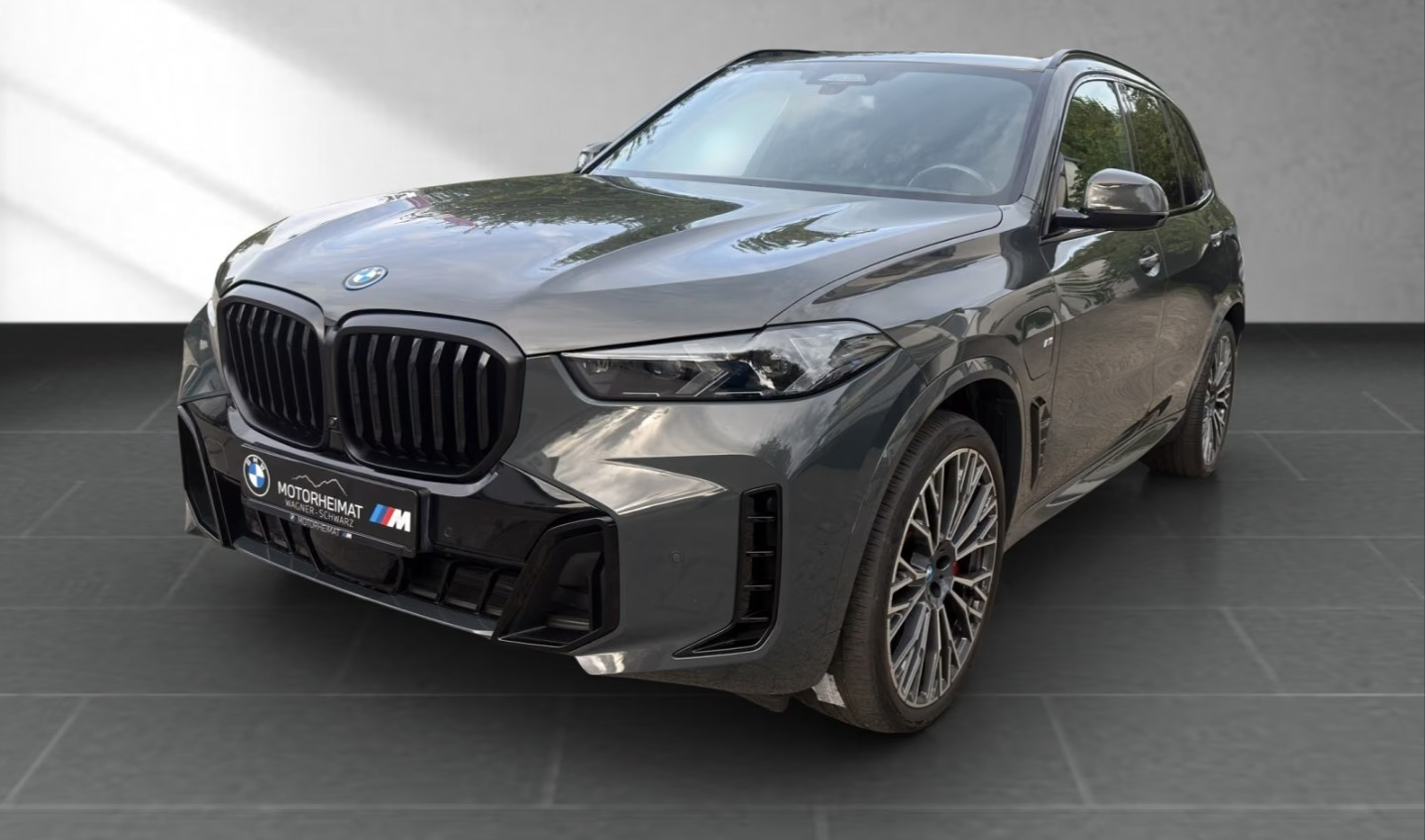 Grå BMW X5 fra 2023
