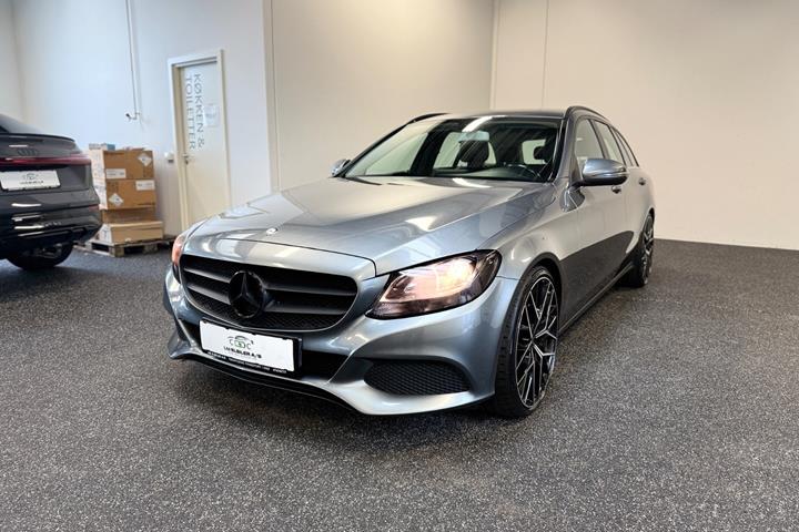 Grå Mercedes C200 d fra 2016