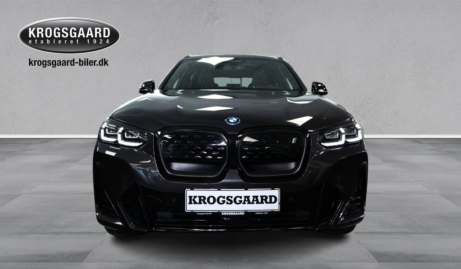 Grå BMW iX3 fra 2023