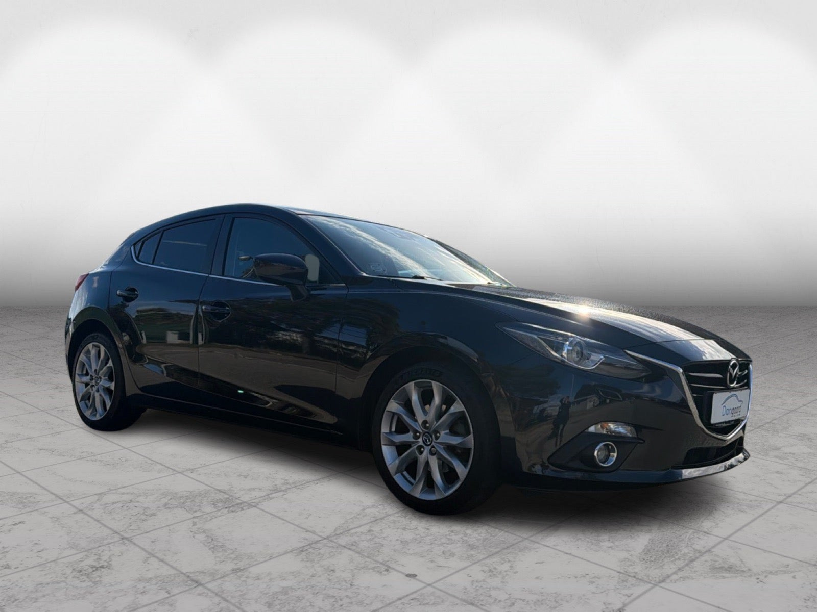 Sort Mazda 3 fra 2015