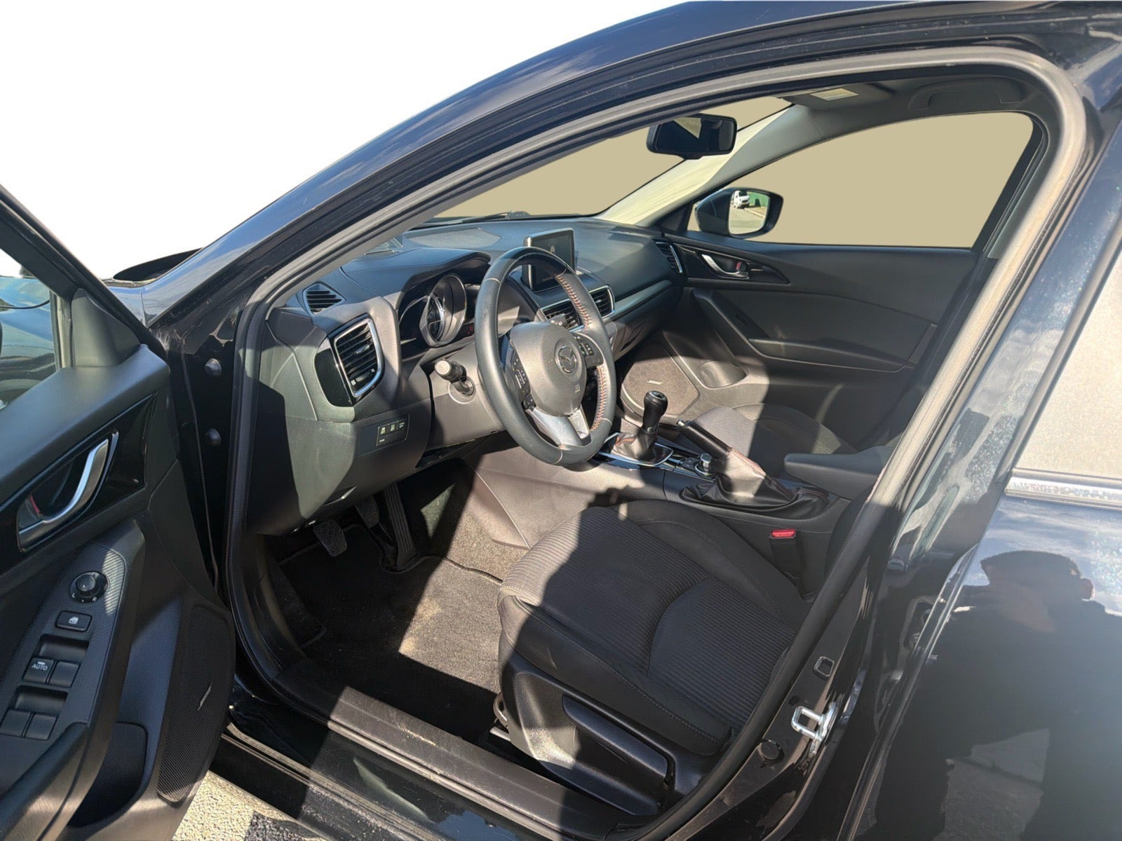Sort Mazda 3 fra 2015