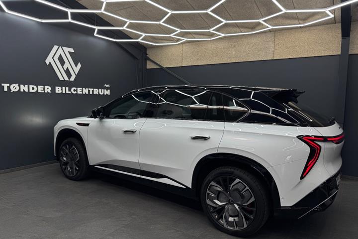 Hvid Hongqi EHS7 fra 2026