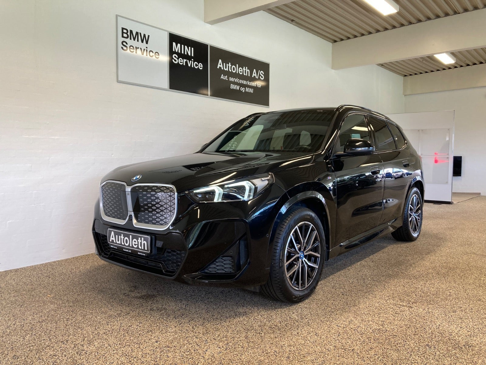 BMW iX1 xDrive30 M-Sport
