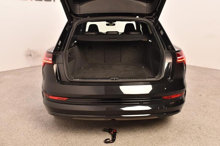 Sort Audi e-tron fra 2019
