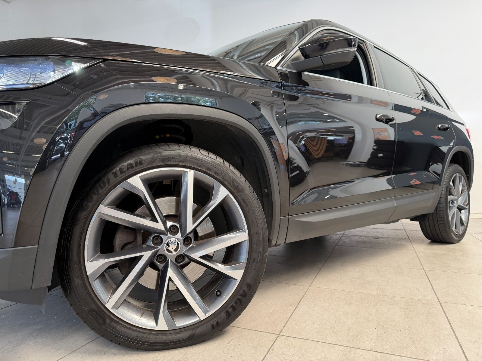 Sort Skoda Kodiaq fra 2023