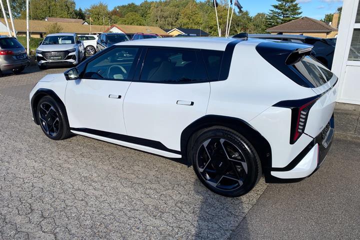Hvid Kia EV4 fra 2026