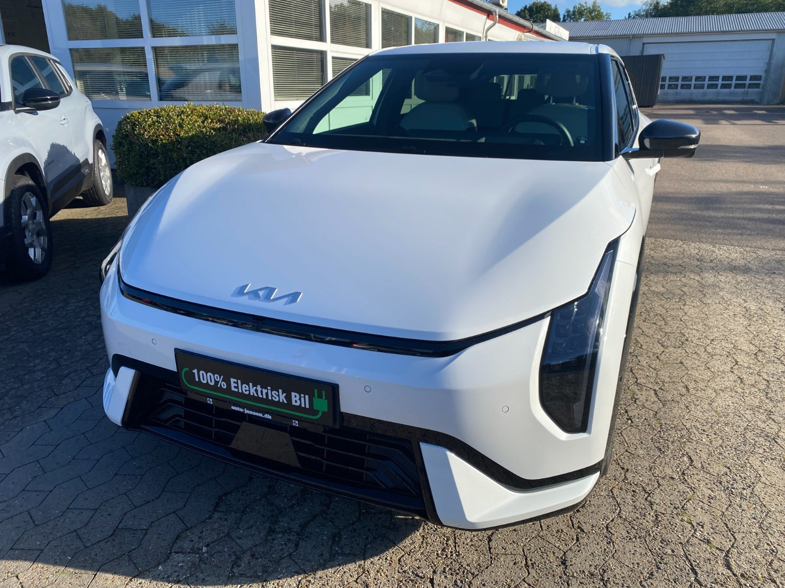 Hvid Kia EV4 fra 2026