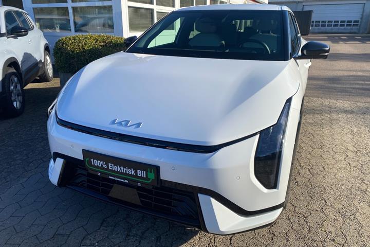 Hvid Kia EV4 fra 2026