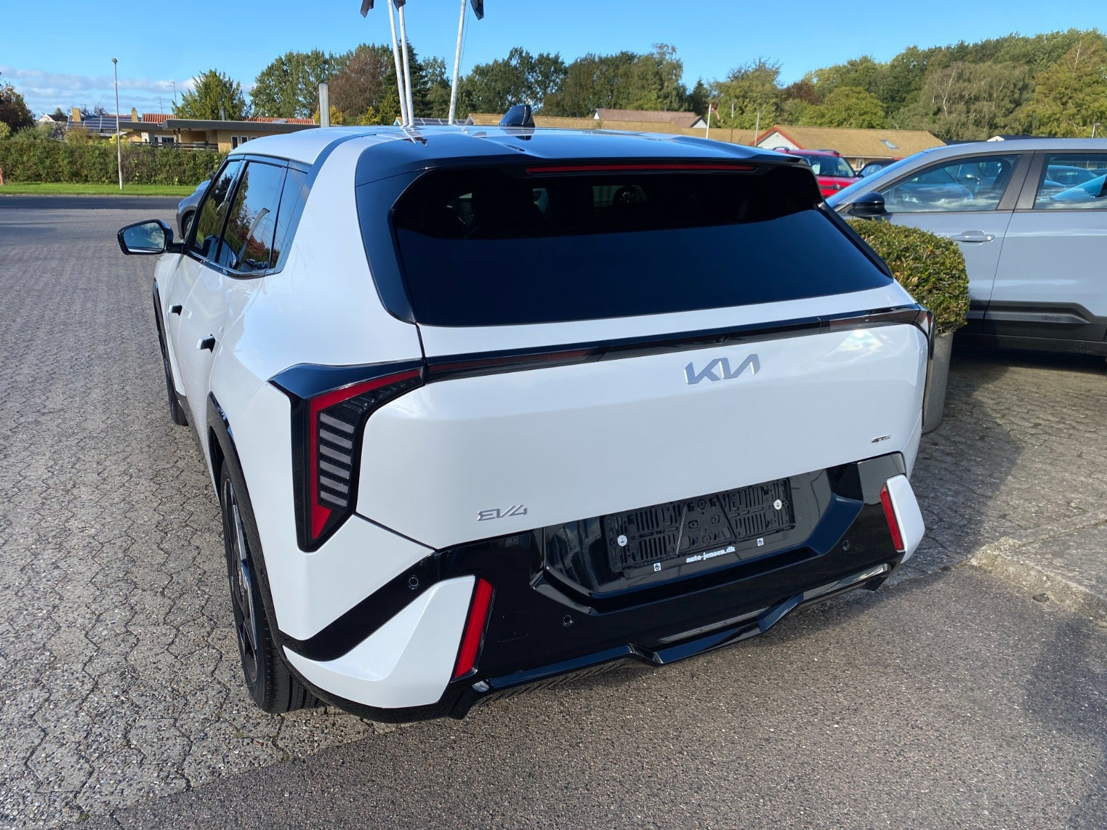 Hvid Kia EV4 fra 2026